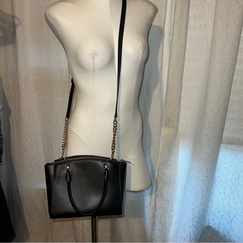 Michael Kors black crossbody - Picture 4 of 10